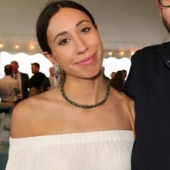 Meet your Posher, Rachel - Picture 2 of 2